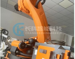 The complete KUKA KR300-2PA unloading and palletizing robot